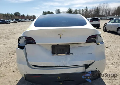 2020 Tesla Model Y из США, поврежденный, VIN 5YJYGDEE1LF047196